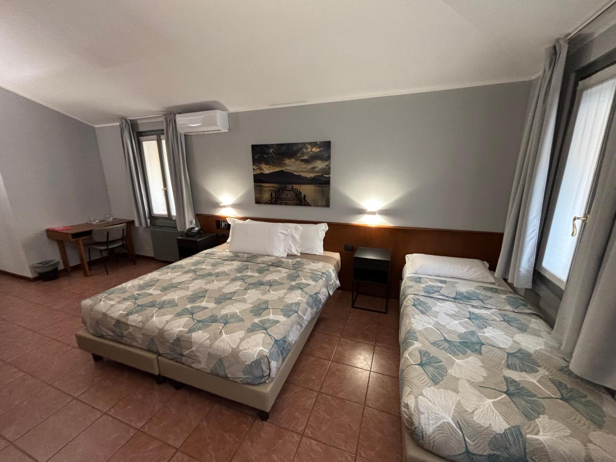 Villa Nasti Hotel Ristorante Canzo Exteriér fotografie